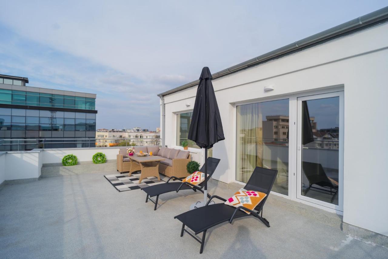 בוקרשט Penthouse With Huge Rooftop Terrace & City View מראה חיצוני תמונה