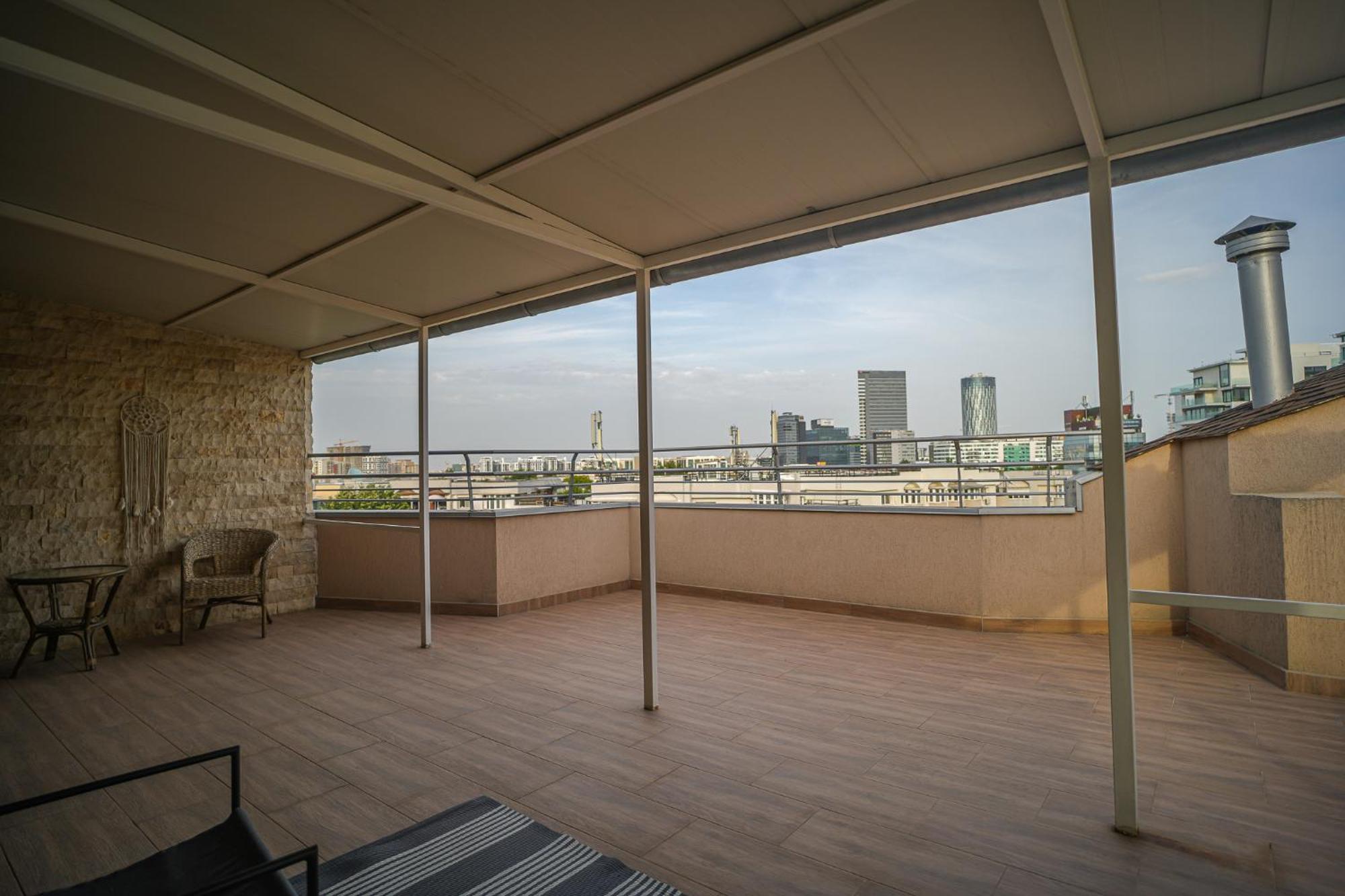 בוקרשט Penthouse With Huge Rooftop Terrace & City View מראה חיצוני תמונה
