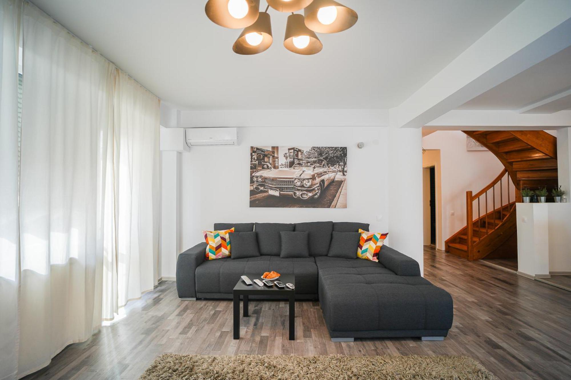 בוקרשט Penthouse With Huge Rooftop Terrace & City View מראה חיצוני תמונה