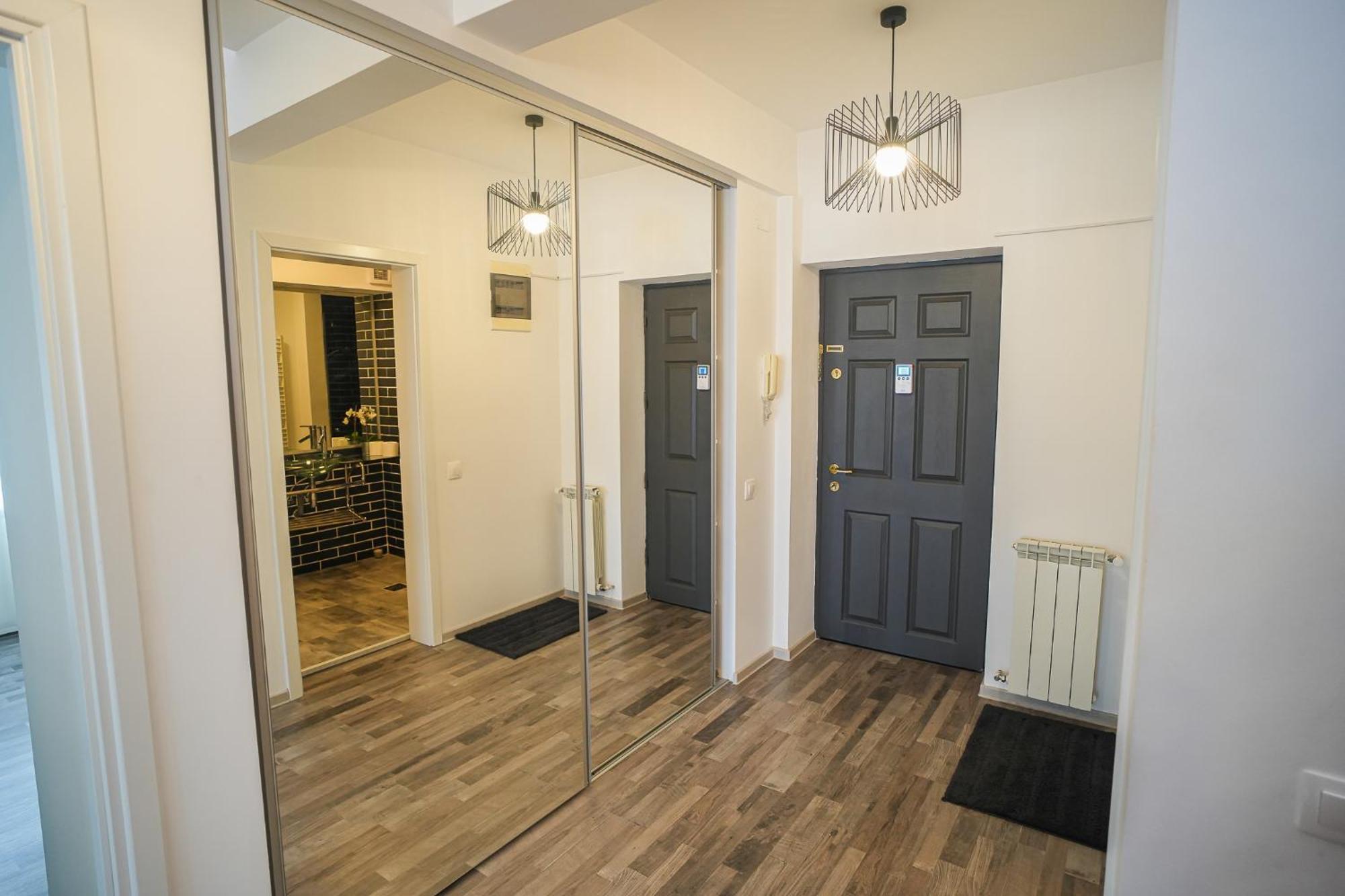 בוקרשט Penthouse With Huge Rooftop Terrace & City View מראה חיצוני תמונה
